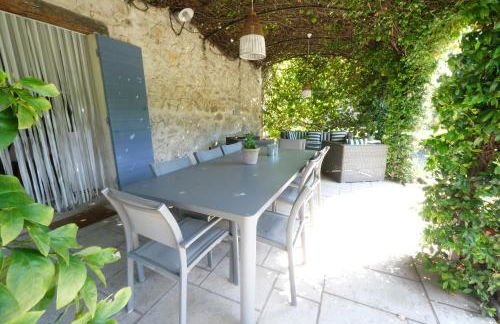 superb prestigious mas with pool in the countryside of caumont sur durance, close to avignon, sleeps 8 - Foto 16