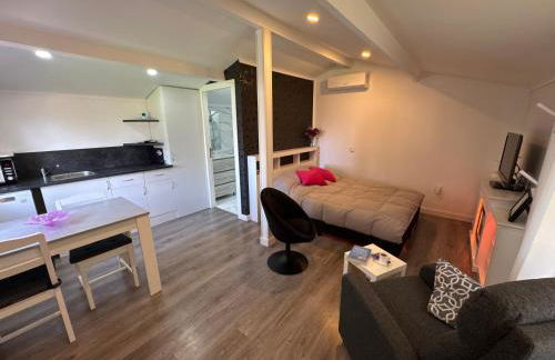 La Casita del Escorial -Nueva reforma Tranquilidad y jardín privado - Foto 42