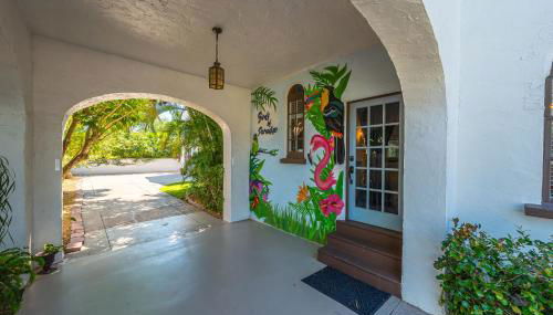 Birds of Paradise: Unwind in Nature's Embrace - Foto 2