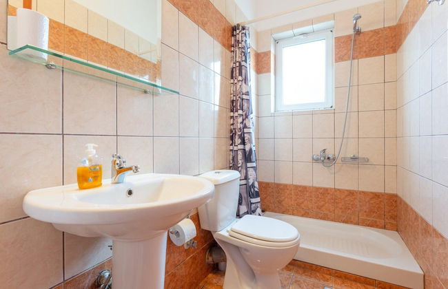 Villa Giannis Large Private Pool Walk to Beach A C Wifi Car Not Required Eco-friendly - 2088 - Foto 32