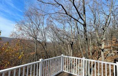 Cozy 3BR Home - Hudson Valley views near Woodbury Commons - Foto 7