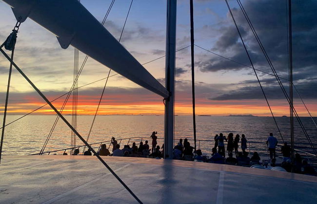 Balade en catamaran au coucher du soleil avec dîner - Foto 11