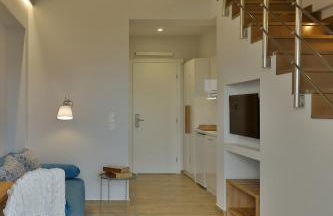 FOUR REASONS - Foto 18