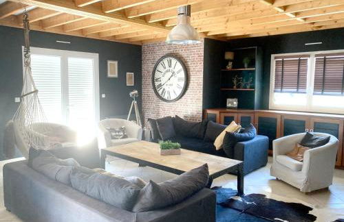 Villa ensoleillée à Bretteville-sur-Ay avec piscine privée - Foto 8