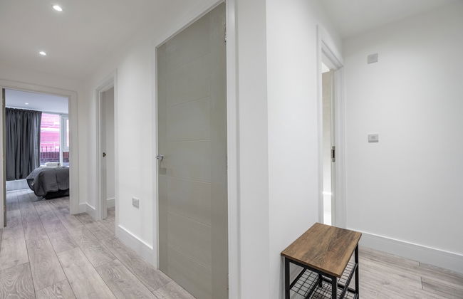 Remarkable 2-bed Apartment in Camberley - Foto 5