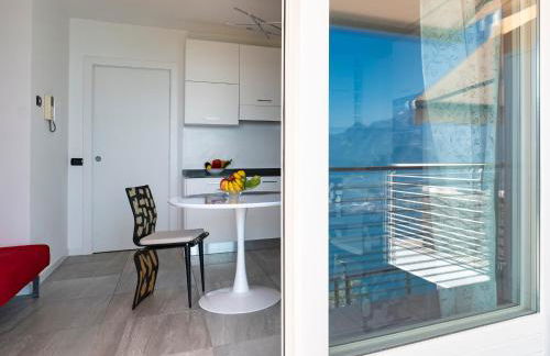 EnjoyIseoLake - Lights on The Lake - Photo 11