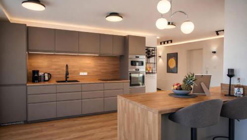 Exklusives Penthouse mit Whirlpool, Panoramaterrasse, Kino & Tischfußball für bis zu 8 Personen - Foto 4