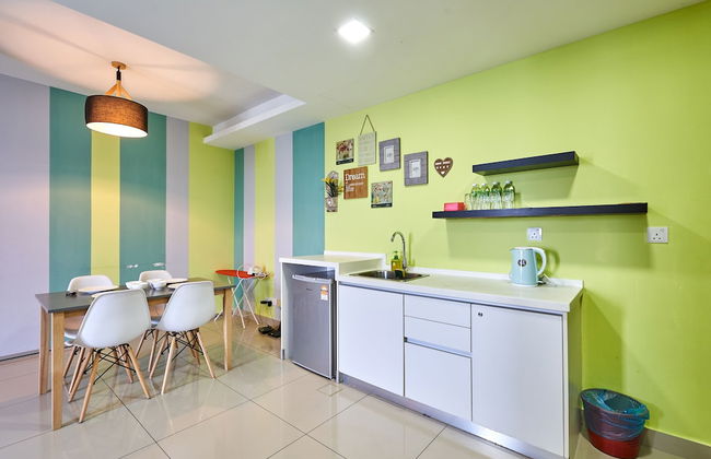 OYO Home 44002 Classic 2br Setia Alam Trefoil. - Photo 27