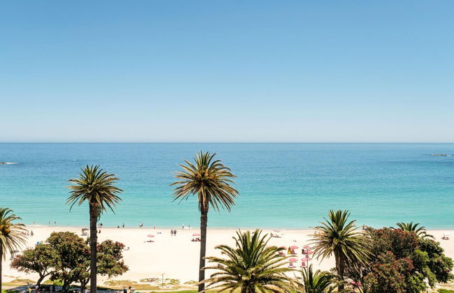 Apartment w Sea Views by Camps Bay Beach Kyanos - Foto 38