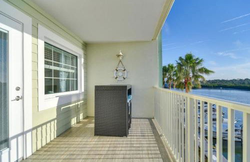 Waterfront Condo with Water Park, Walk to the Beach! - Foto 7