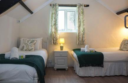Ta Mill Holiday Cottages & Lodges - Forge Cottage - Foto 21