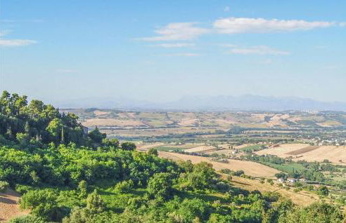 6 Bedroom Beautiful Home In Treia - Foto 43