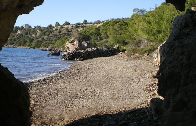 Villa With Private Beach - Photo 21