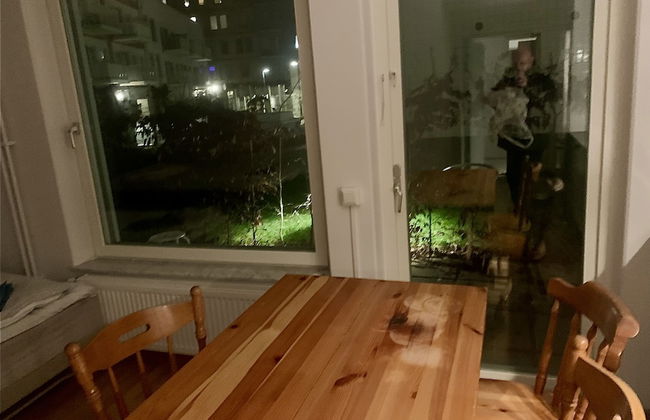 Lovely 2-bed Apartment in Sundbyberg - Photo 13