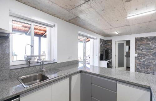 Stay in our Cozy and Wonderful Casa da Rosinha - Photo 29