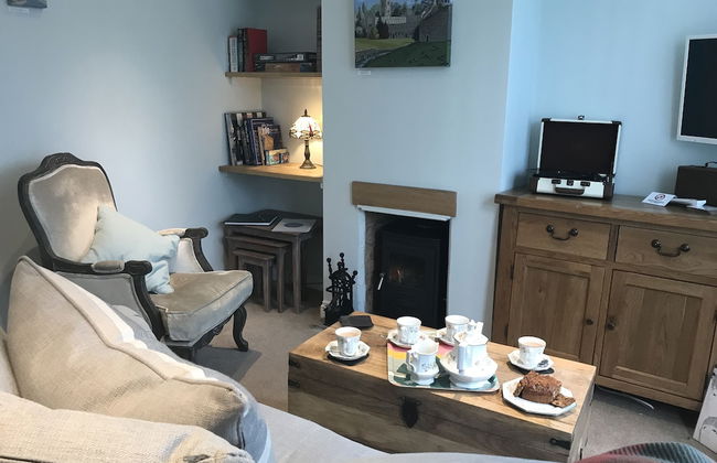 Artists' Cottages - Photo 48