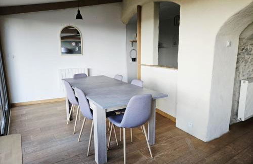 Maison de Village avec Piscine et Terrasse - Foto 15