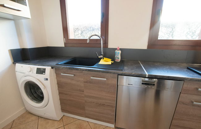 Tolstov-Hotels Beautiful Villa with Big Garden - Photo 25