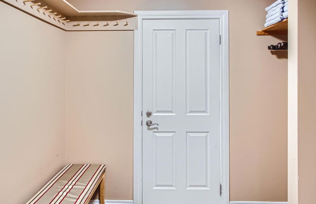 Ponderosa Inn by Okanagan Premier - Photo 13