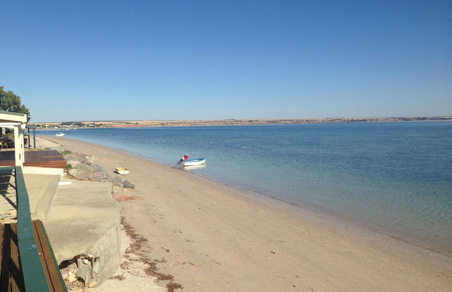 Peter's Port - Photo 15