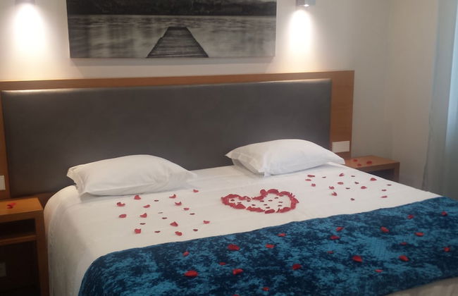 Whales Bay Hotel - Photo 7