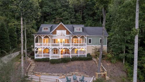 Hot Tub, Deck w/ Breathtaking Mountain Views - Foto 5