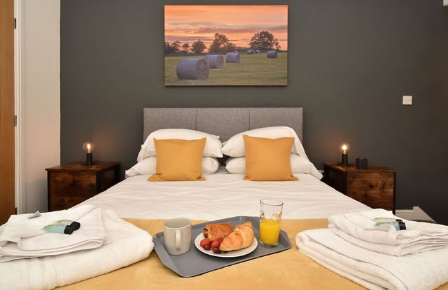 Pinfold Suite - Chester Road Apartments by - Photo 1