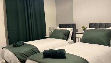 Stylish 2-Bed, Free Parking, Netflix, Coffee Machine, 5 mins from City Centre - Foto 5