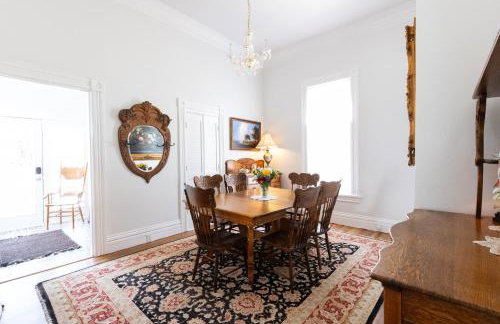 The Queen On Main - Foto 21