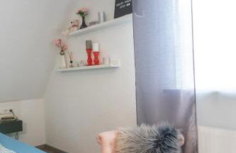 modern house with pool - 3 bedrooms 2 Bathrooms - Foto 25