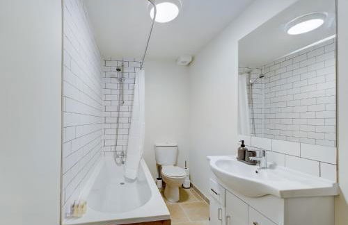 Duplex Redhill town centre Apt by Livingo Stays - Foto 5