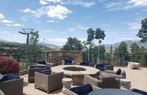 Luxury Residence at a 5 Star Hotel at the Heart of Mountain Village - Telluride - Foto 44