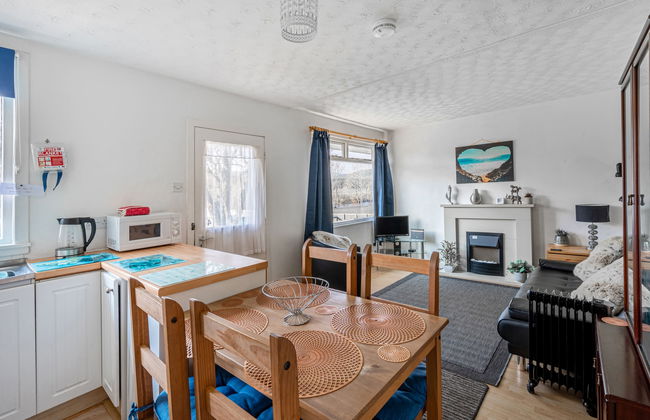 Highland Chalet Retreat With River Views - Foto 5