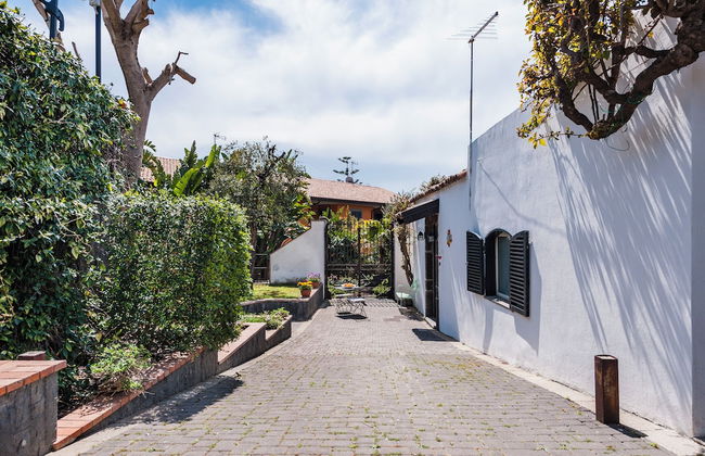 City Cottage with Garden & Pool - Foto 15