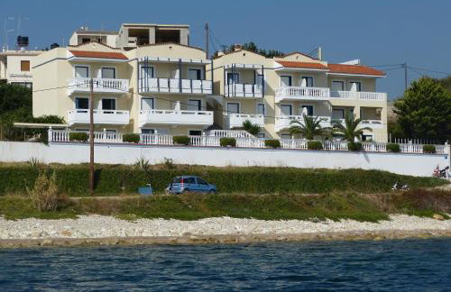 Ostria Seaside Studios and Apartments - Photo 13