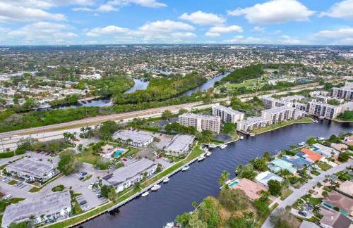 Serene Poolside Getaway Lake Access Parking - Foto 56