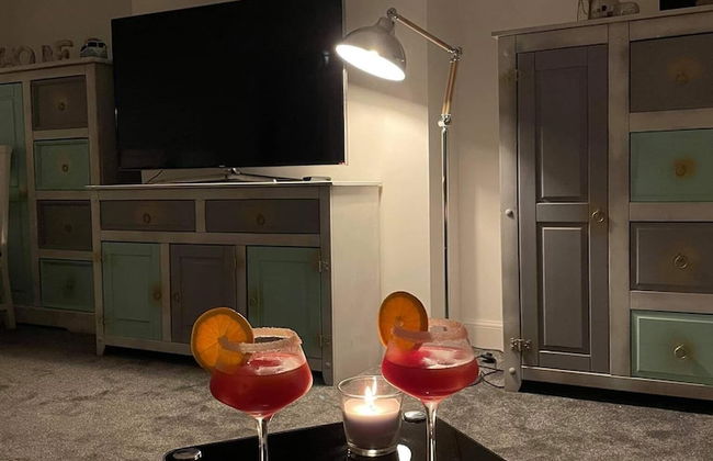 Scottish Stunning Stay With Free Parking - Photo 5