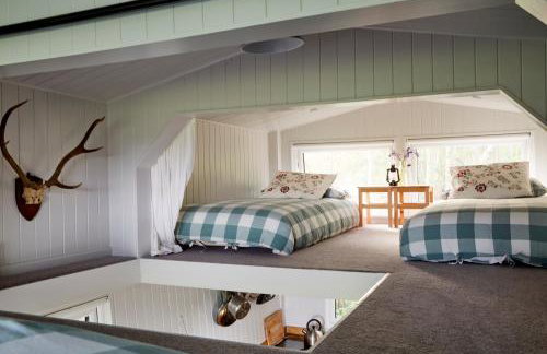 Extraordinary Huts Ltd - Photo 65