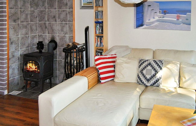 4 Person Holiday Home in Tjornarp - Foto 4