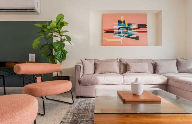 Picturesque 2BR in Casco Antiguo - Photo 7