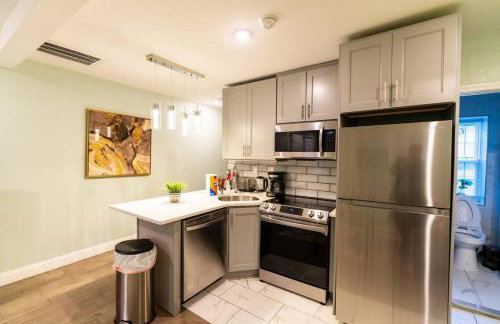 Rittenhouse Square nearby Kimmel Center 1BD - Photo 3