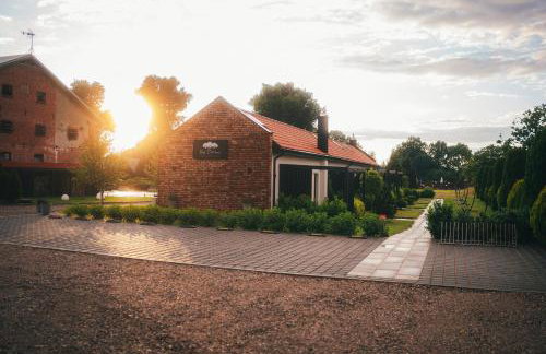 Apartamenty Pod Dębami Stadnina Koni SPA Jezioro i Morze Sarbsk - Photo 35