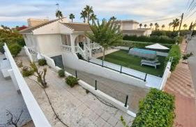 VILLA MARIE Estancia Premium en el MAR MENOR con Jacuzzi Climatizado - Foto 37