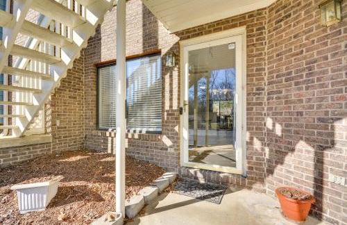 15 Mi to Greensboro Archdale Condo with Fireplace - Foto 22