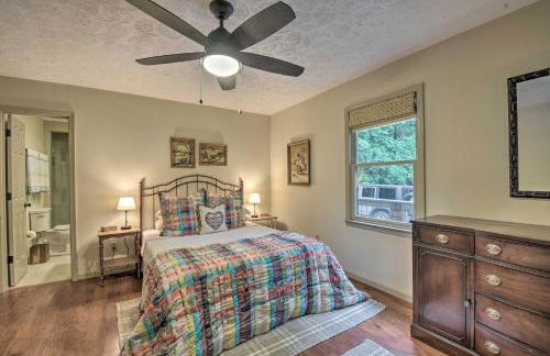 Cozy Clayton Cabin with Deck and Mountain Views! - Foto 13