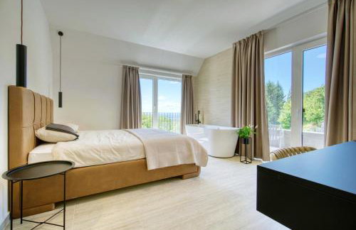 Villa One - Photo 16