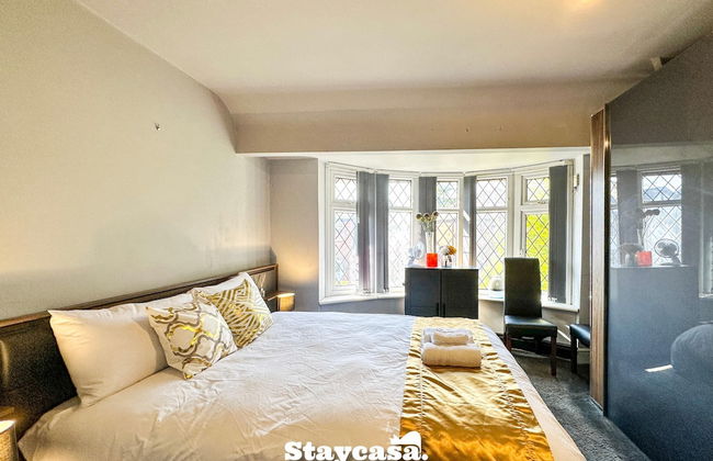 Beautiful Detached Villa - Jacuzzi Bath - Parking - Foto 69