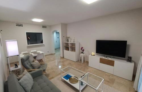 Duquesa Village Cozy Apartment Golf & Beach (Manilva - Malaga) - Photo 10