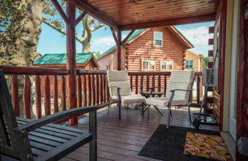 Charming Lakeview Cabin Near Geneva-On-The-Lake! - Foto 37