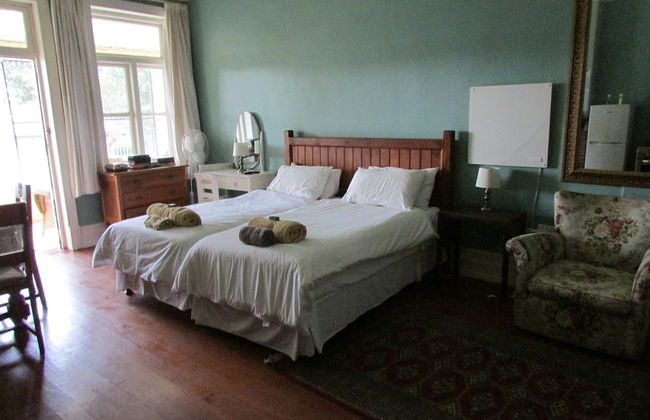 Absolute Leisure Cottages - Photo 5